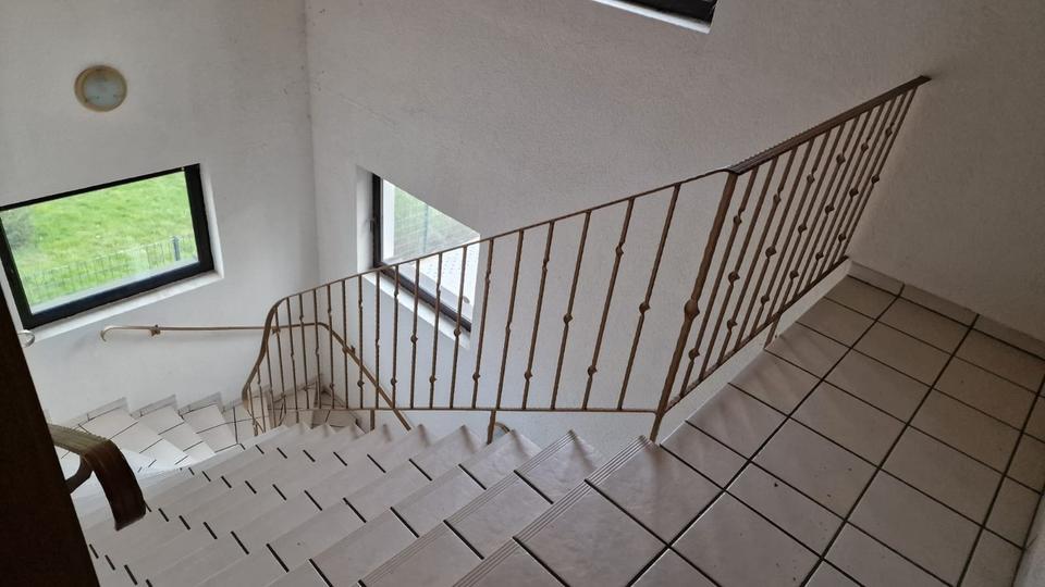 Etagenwohnung Nalbach - 5 Zimmer, 186 m&sup2;, 900&euro; | Angebot:25856540