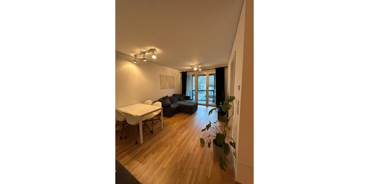 2-Zimmer Wohnung mit Balkon, EBK und TG-Stellplatz 2 zimmer