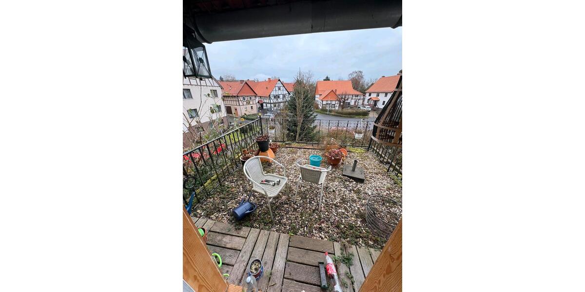 Altbauwohnung mit Balkon und Garten 5 zimmer