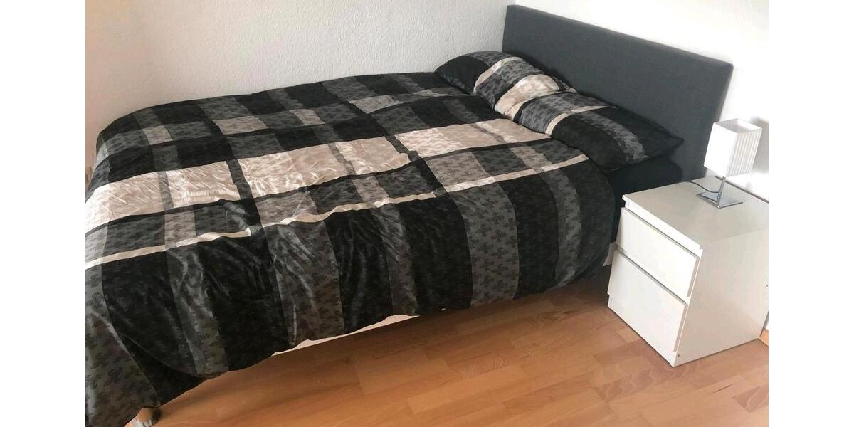 Schöne möbilierte 2 ZKB Wohnung mit Balkon Homburg City 2 zimmer