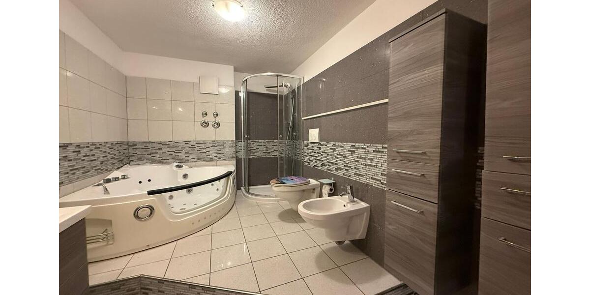 Erdgeschoßwohnung Bad Säckingen - 4 Zimmer, 118 m&sup2;, 1.350&euro; | Angebot:26425489