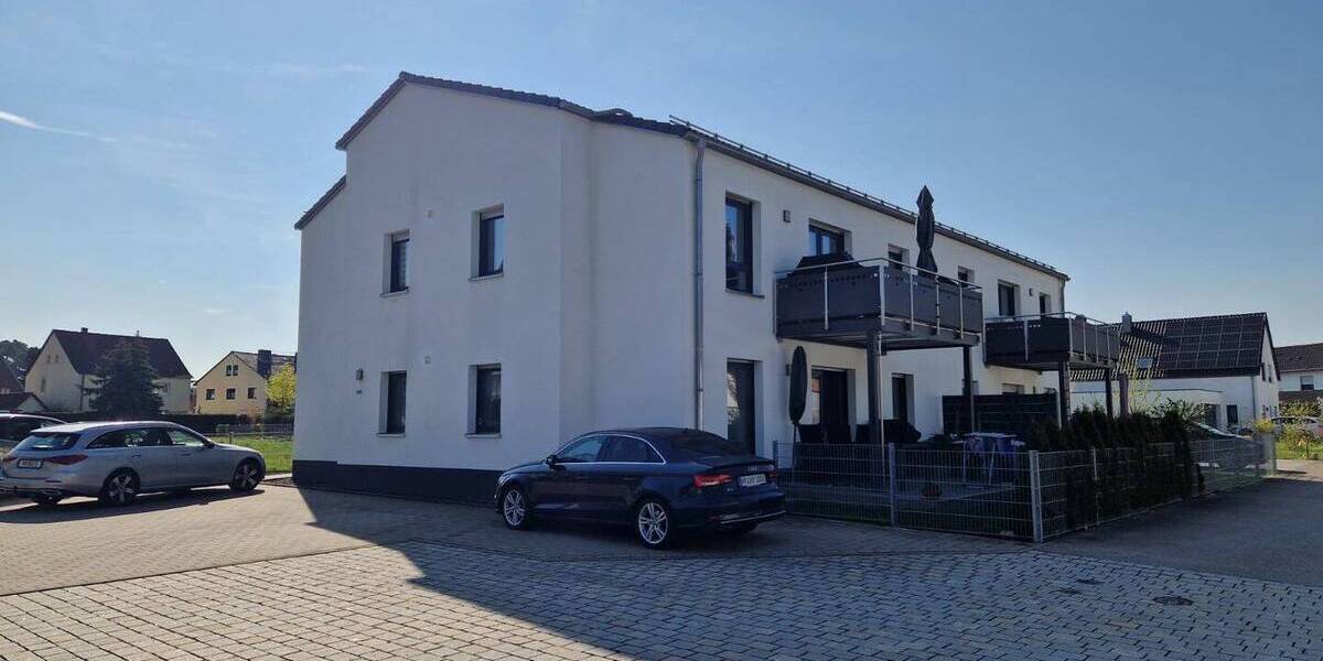 Etagenwohnung Mühlhausen - 3 Zimmer, 92 m&sup2;, 900&euro; | Angebot:26674215