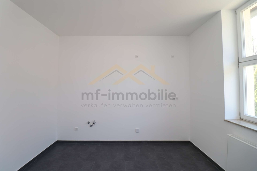 Seltenheit! 4 Zimmer, Küche, Bad, Balkon kurzfristig verfügbar 4 zimmer