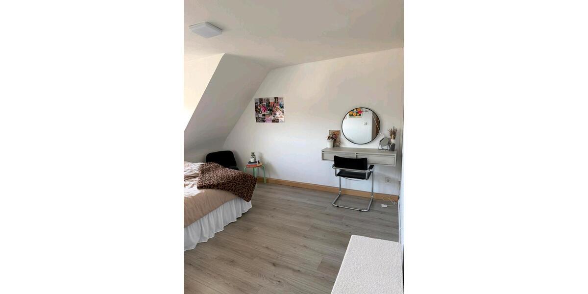 Dachgeschoßwohnung Marpingen - 3 Zimmer, 75 m&sup2;, 540&euro; | Angebot:24778911