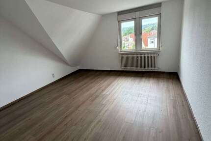 Wohnung Bad Nauheim - 2 Zimmer, 67 m&sup2;, 750&euro; | Angebot:27308306