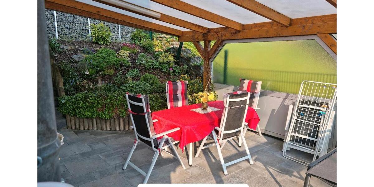 Etagenwohnung Reichshof - 2.5 Zimmer, 91 m&sup2;, 748&euro; | Angebot:25023211