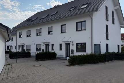 Haus Buchloe - 6 Zimmer, 153 m&sup2;, 2.090&euro; | Angebot:27171032