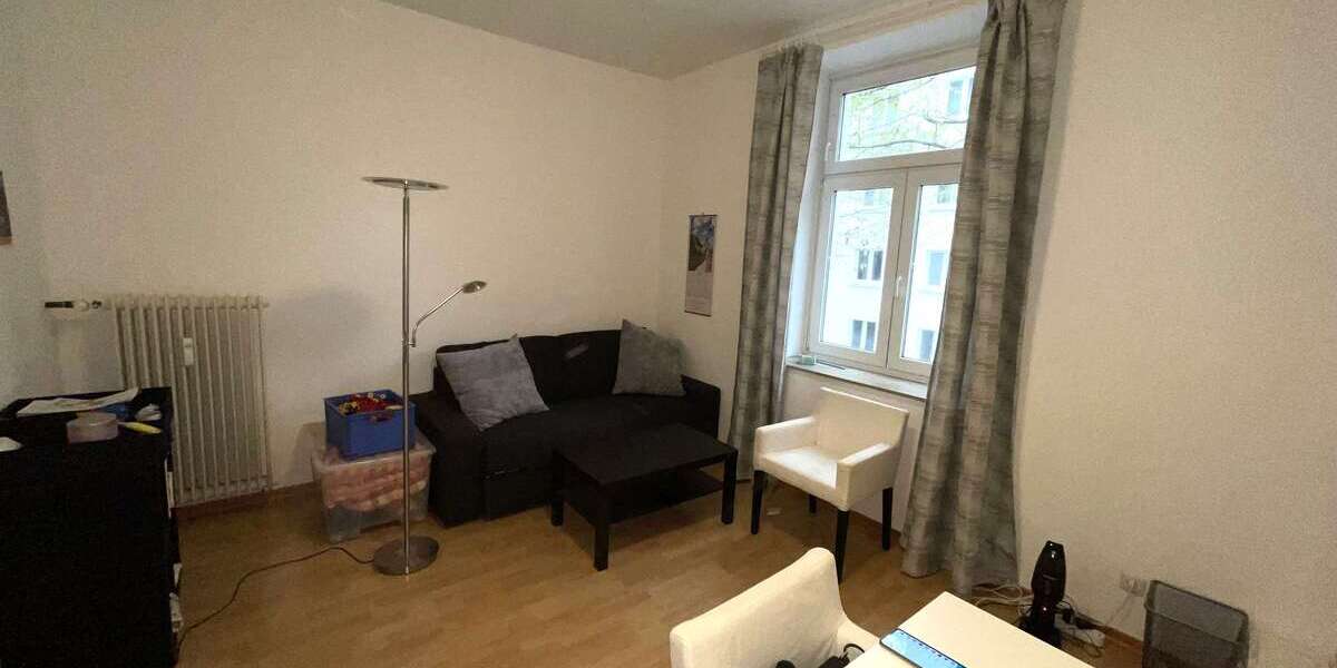 Etagenwohnung Wiesbaden Mitte - 1 Zimmer, 17 m&sup2;, 285&euro; | Angebot:26195889