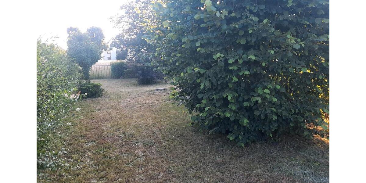 Doppelhaushälfte Haselbachtal - 12 Zimmer, 160 m&sup2;, 995&euro; | Angebot:22972489