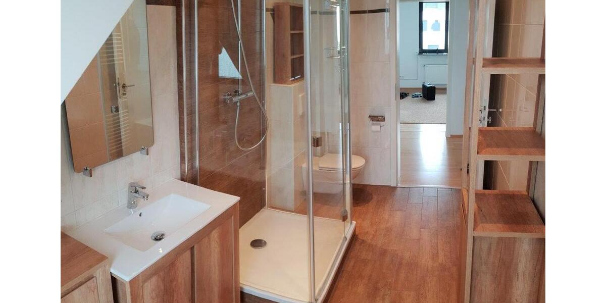 Ruhige 4-Zimmer-Maisonette Whg in 2-Fam. Haus, Dreieich-Sprendlingen, Balkon, Klima, 200qm 4 zimmer