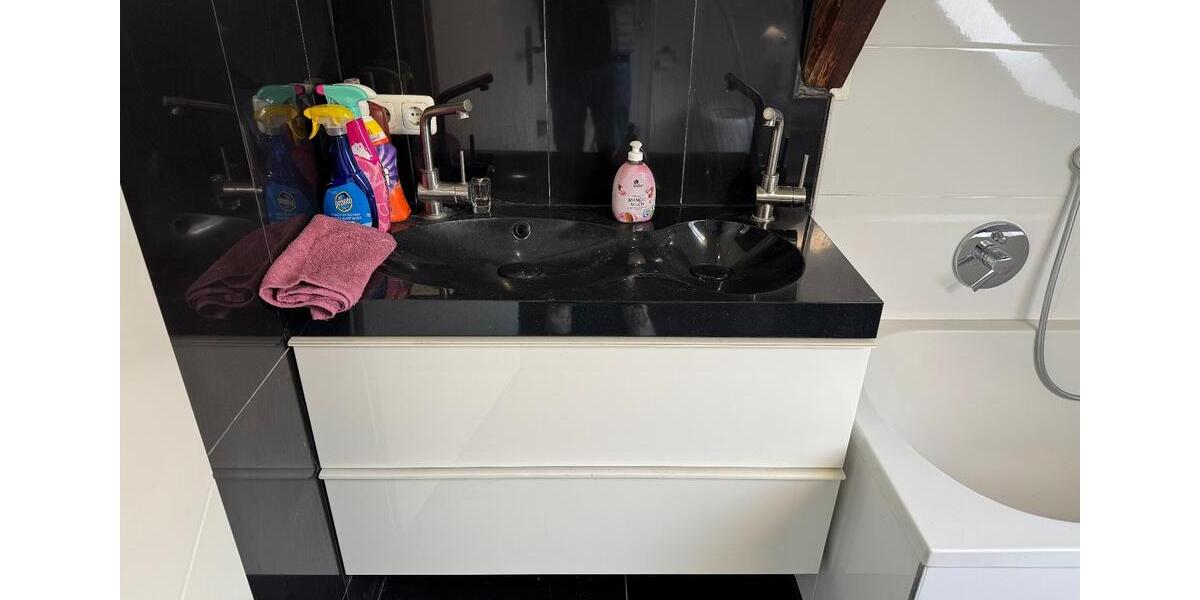 Etagenwohnung Velden - 3 Zimmer, 130 m&sup2;, 1.300&euro; | Angebot:25842135