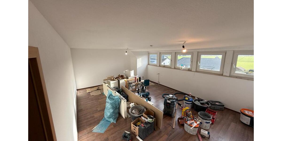 Schöne 3-Zimmer Dachwohnung in Wegberg Klinkum im 3 Familienhaus 3 zimmer