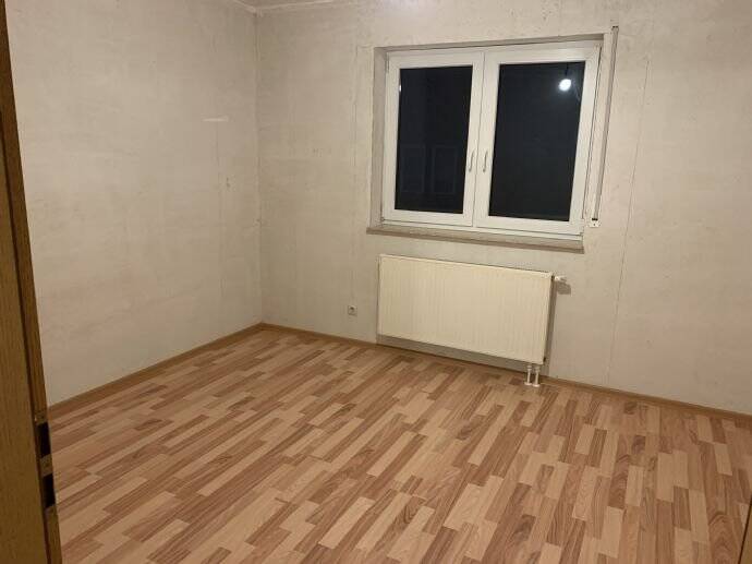 Etagenwohnung Köngernheim - 3 Zimmer, 94 m&sup2;, 900&euro; | Angebot:25727297
