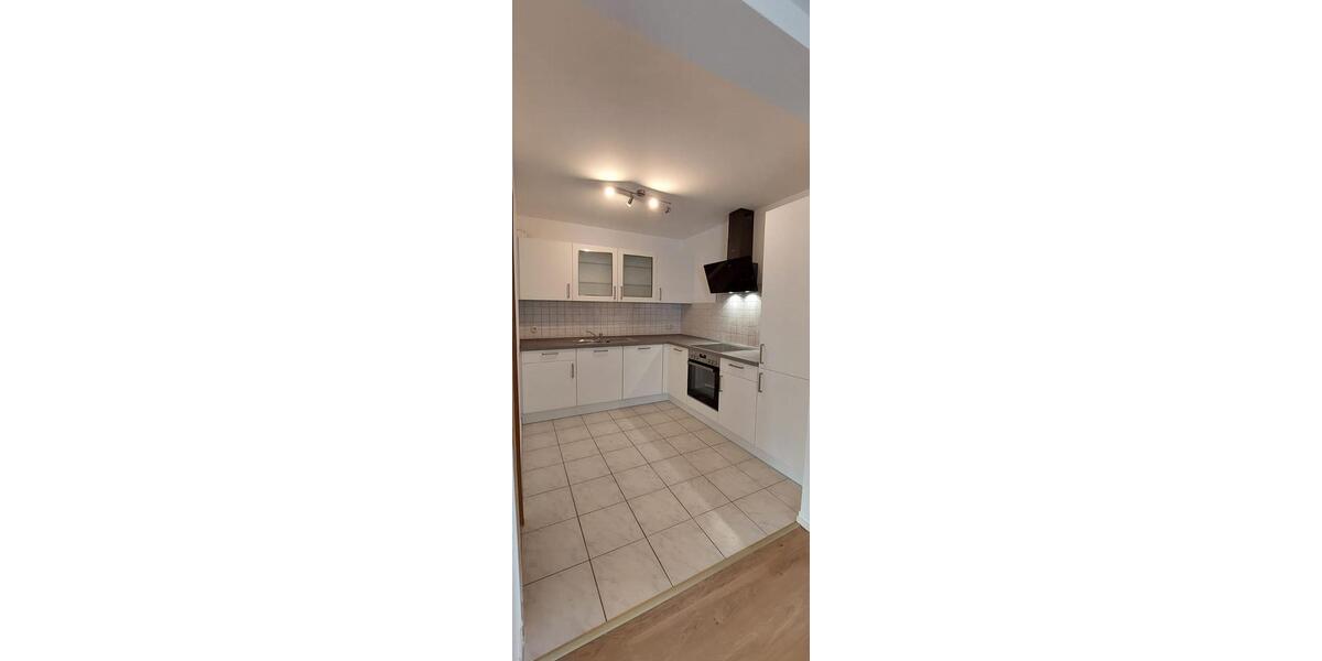 Etagenwohnung Püttlingen - 3 Zimmer, 87 m&sup2;, 800&euro; | Angebot:26112023