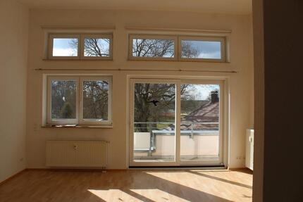 Haus Bad Dürrheim - 3 Zimmer, 86 m&sup2;, 950&euro; | Angebot:25993638