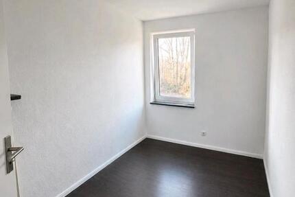 Wohnung Porta Westfalica - 4 Zimmer, 100 m&sup2;, 850&euro; | Angebot:26610451