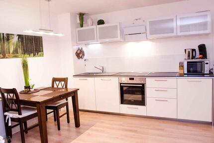 Wohnen auf Zeit Königsbrunn - 1.5 Zimmer, 35 m&sup2;, 930&euro; | Angebot:24811249