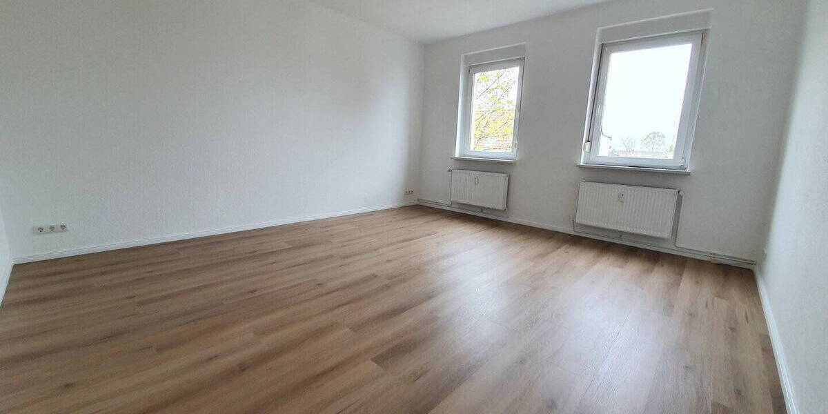 Etagenwohnung Velten Heidekrug - 2 Zimmer, 81 m&sup2;, 1.025&euro; | Angebot:26154500