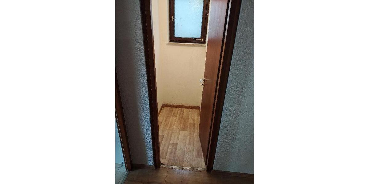 Erdgeschoßwohnung Albstadt - 3.5 Zimmer, 110 m&sup2;, 850&euro; | Angebot:26119996