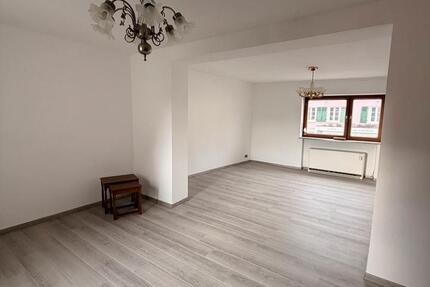 Haus Rehlingen-Siersburg Siersburg - 6 Zimmer, 145 m&sup2;, 950&euro; | Angebot:26197276