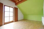 Etagenwohnung Roßtal - 4.5 Zimmer, 157 m&sup2;, 1.300&euro; | Angebot:26316253