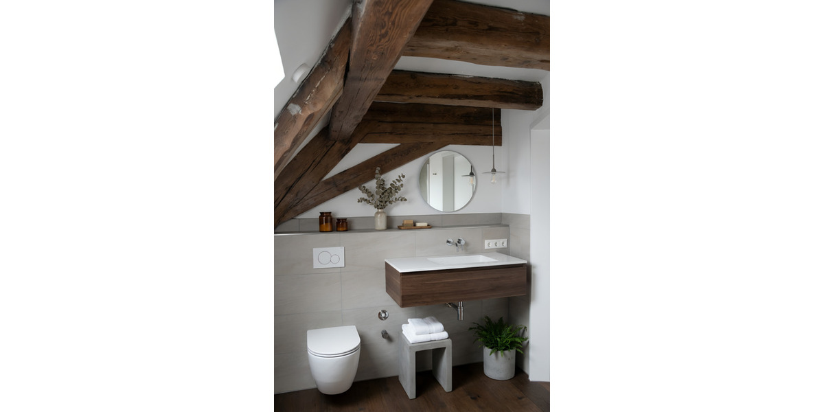 Dachgeschoßwohnung Bad Schussenried - 2 Zimmer, 88 m&sup2;, 1.100&euro; | Angebot:24842589