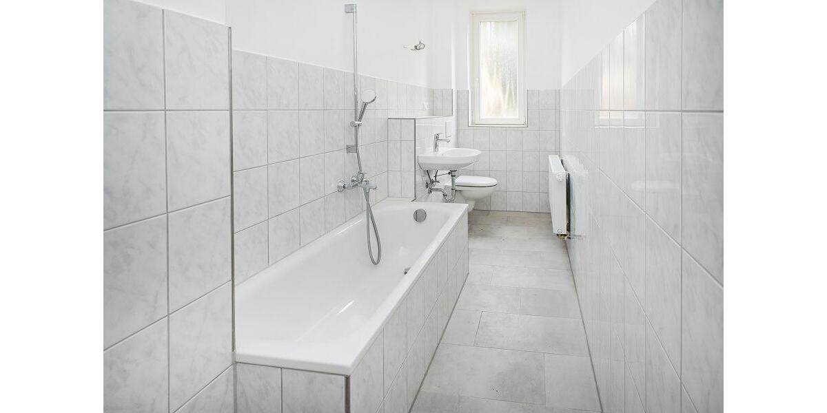Etagenwohnung Hildesheim - 4 Zimmer, 110 m&sup2;, 880&euro; | Angebot:26295193