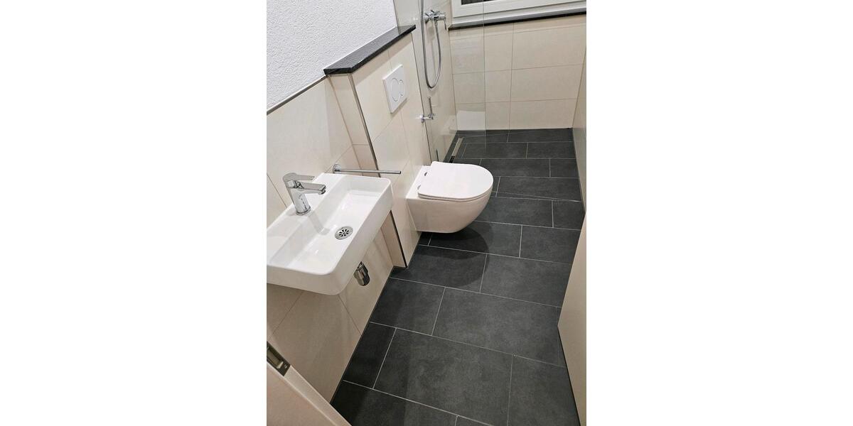 Dachgeschoßwohnung Umkirch - 2 Zimmer, 63 m&sup2;, 950&euro; | Angebot:25057535