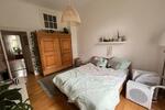 Untermiete AltbauWohnung mit 3 Zimmern & Balkons