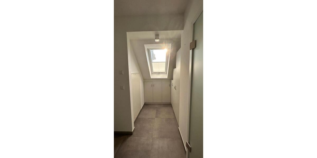 Dachgeschoßwohnung Schmallenberg - 1 Zimmer, 36 m&sup2;, 460&euro; | Angebot:26645317