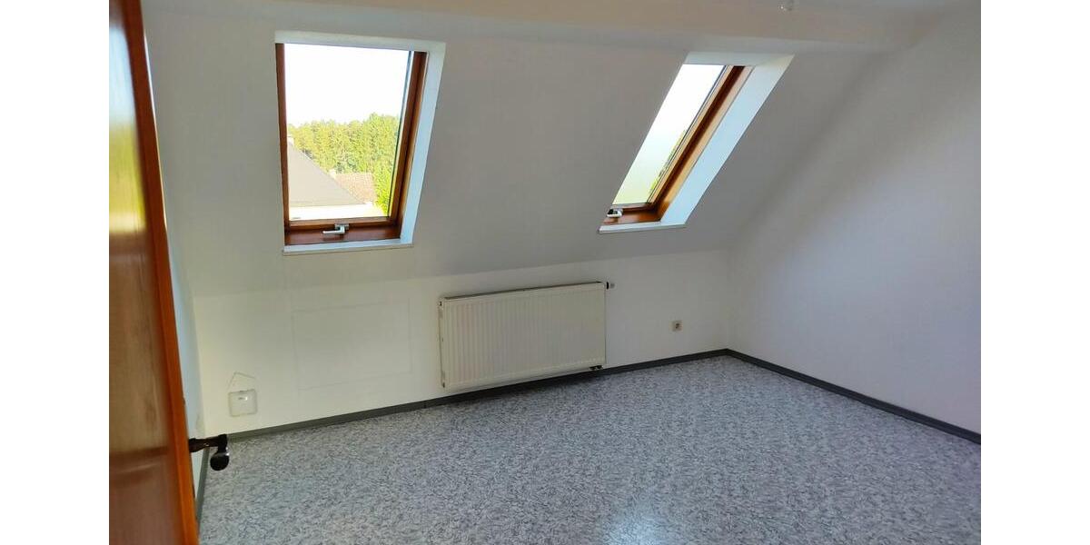 Dachgeschoßwohnung Vorbach - 3 Zimmer, 86 m&sup2;, 620&euro; | Angebot:24547214