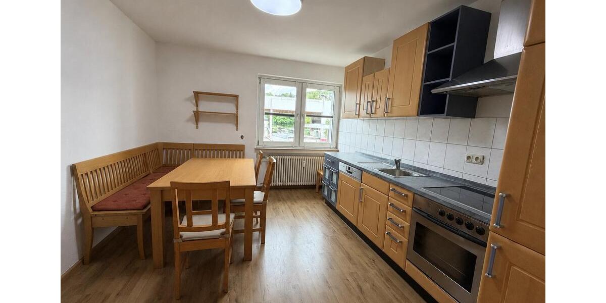 Etagenwohnung Siegen - 4 Zimmer, 105 m&sup2;, 1.100&euro; | Angebot:26563132