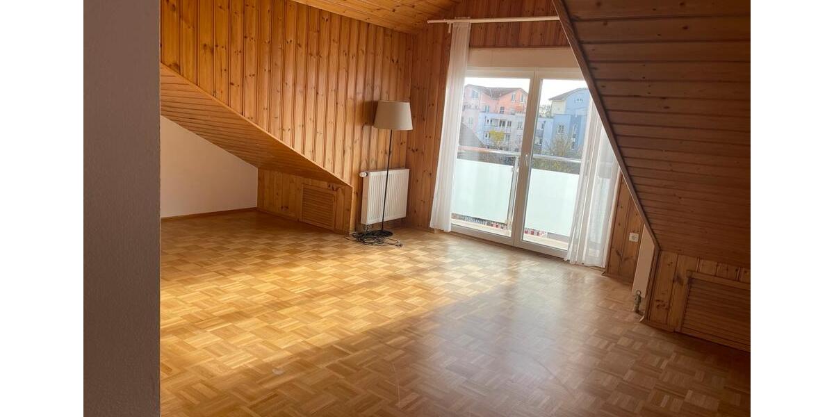 Dachgeschoßwohnung Ginsheim-Gustavsburg Gustavsburg - 3 Zimmer, 68 m&sup2;, 1.280&euro; | Angebot:25978637