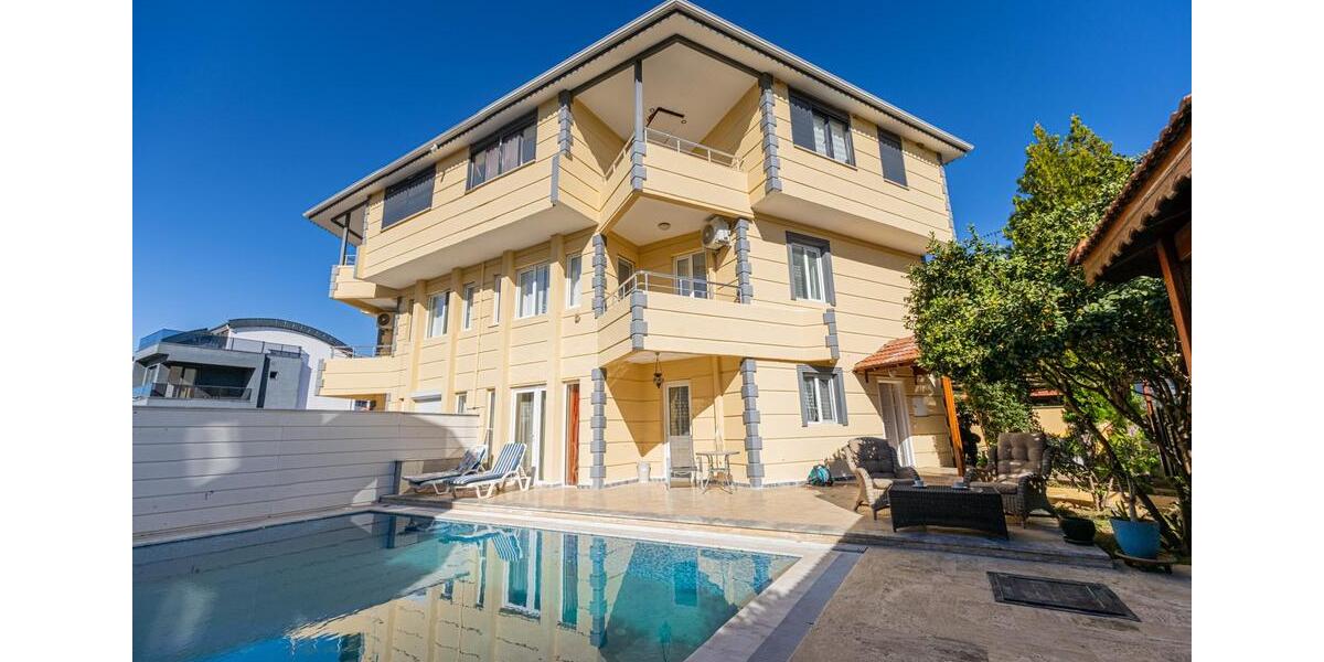 Doppelhaushälfte Goch - 4 Zimmer, 140 m&sup2;, 1.500&euro; | Angebot:25146140