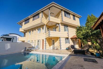 Haus Goch - 4 Zimmer, 140 m&sup2;, 1.300&euro; | Angebot:25146140