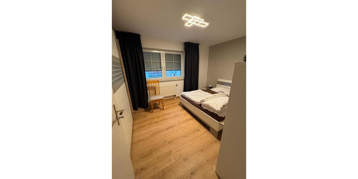 Etagenwohnung Schwedt (Oder) - 3 Zimmer, 78 m&sup2;, 1.300&euro; | Angebot:25995363