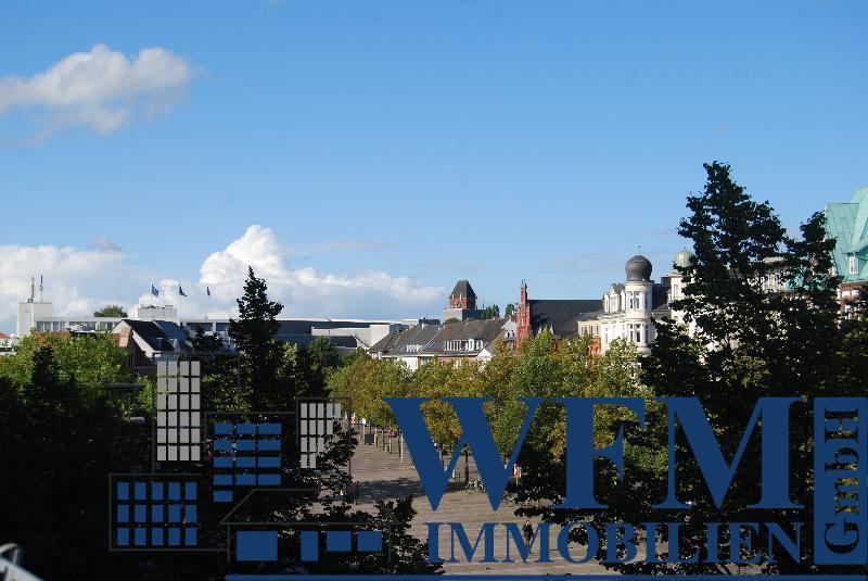 Etagenwohnung Neumünster - 5 Zimmer, 190 m&sup2;, 1.550&euro; | Angebot:26604565