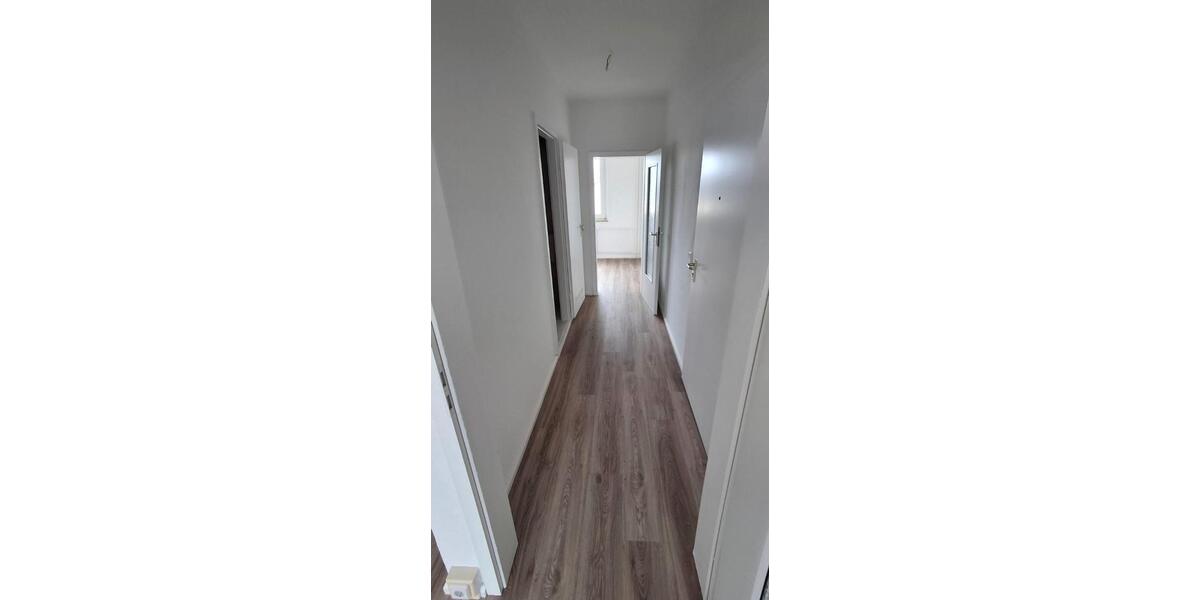 Etagenwohnung Magdeburg Alt Olvenstedt - 1 Zimmer, 36 m&sup2;, 210&euro; | Angebot:25974567