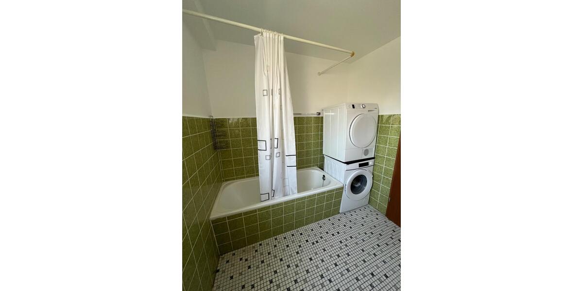 Etagenwohnung Fürth - 1 Zimmer, 45 m&sup2;, 360&euro; | Angebot:25934579