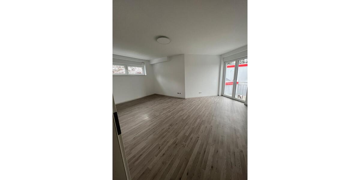 Etagenwohnung Pirmasens Niedersimten - 3 Zimmer, 108 m&sup2;, 1.050&euro; | Angebot:25239075