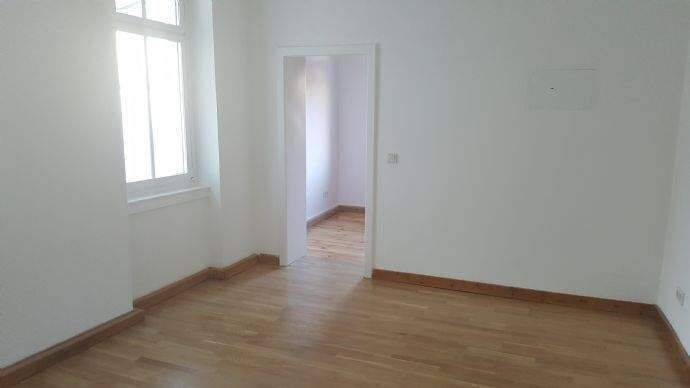 Etagenwohnung Saarbrücken Alt-Saarbrücken - 5 Zimmer, 156 m&sup2;, 1.300&euro; | Angebot:26804343