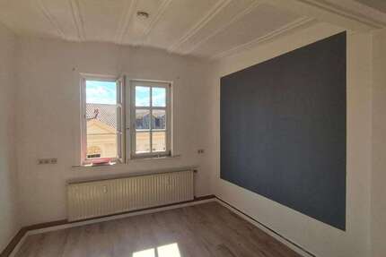Wohnung Treffurt - 1 Zimmer, 40 m&sup2;, 260&euro; | Angebot:27443410