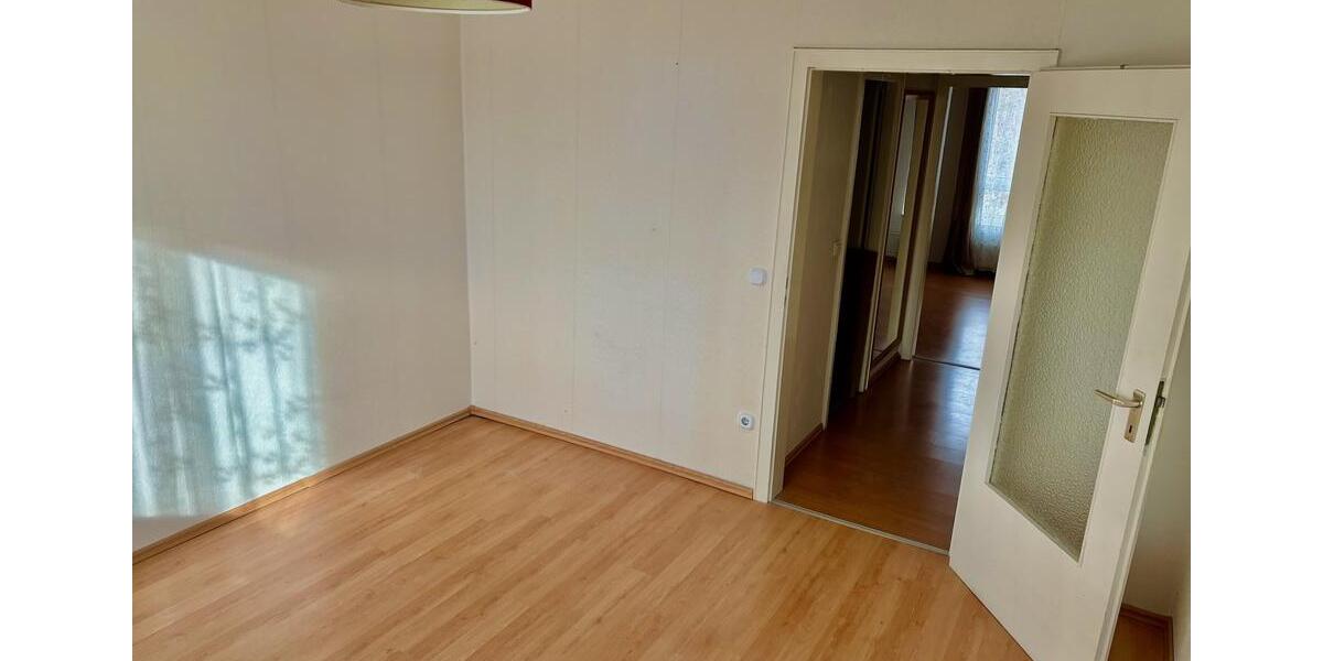 Etagenwohnung Laatzen - 3 Zimmer, 72 m&sup2;, 850&euro; | Angebot:26553839