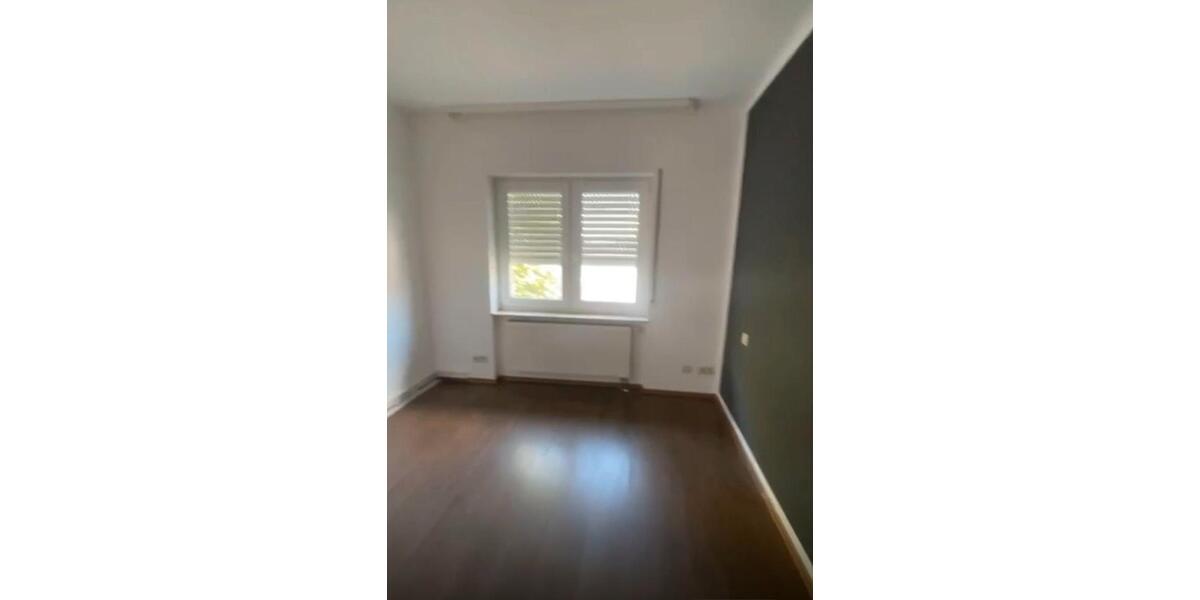 Etagenwohnung Wehrheim - 3 Zimmer, 73 m&sup2;, 820&euro; | Angebot:26234401