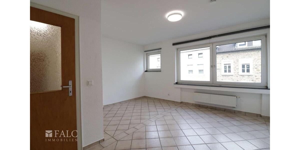 Helle 2-Zimmer-Wohnung mit Balkon, Küche und Keller – ideal für Singles, Paare oder kleine Familien 2 zimmer