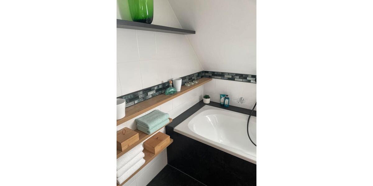 Dachgeschoßwohnung Halberstadt - 3.5 Zimmer, 114 m&sup2;, 700&euro; | Angebot:26151733