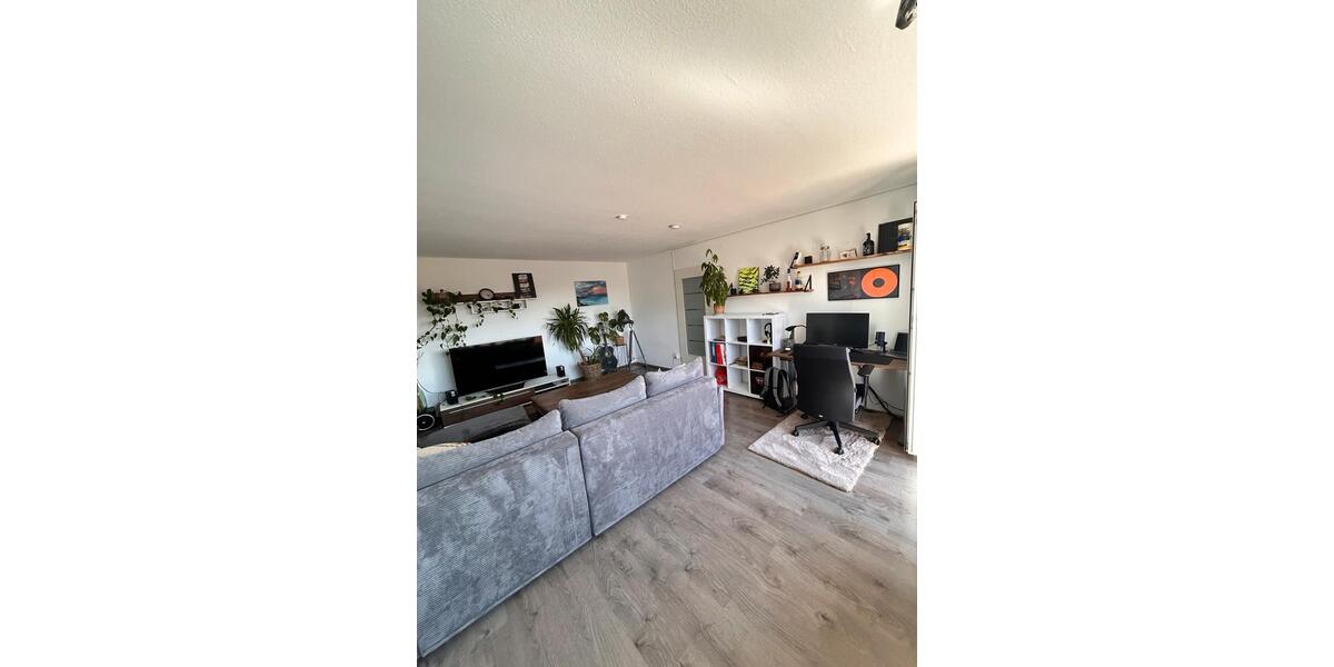 Dachgeschoßwohnung Schlangen - 2 Zimmer, 62 m&sup2;, 540&euro; | Angebot:26697909