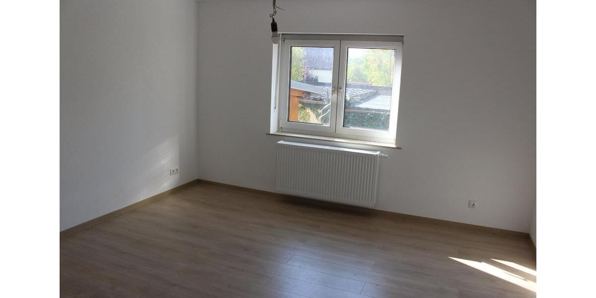 Erdgeschoßwohnung Münnerstadt - 2 Zimmer, 78 m&sup2;, 650&euro; | Angebot:25639620