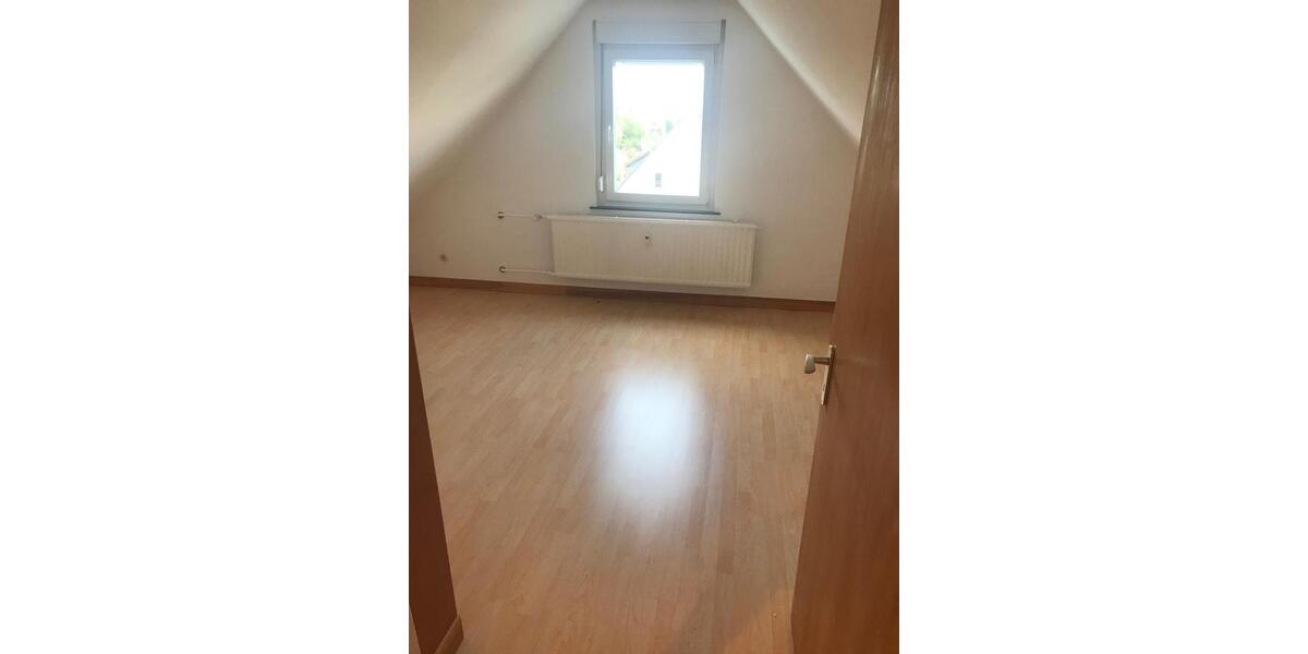 Dachgeschoßwohnung Seesen - 1 Zimmer, 40 m&sup2;, 320&euro; | Angebot:26669439