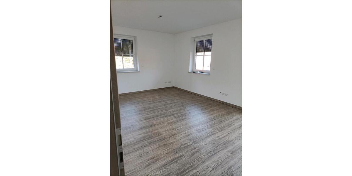 Erdgeschoßwohnung Wilsdruff - 2 Zimmer, 60 m&sup2;, 566&euro; | Angebot:25479178